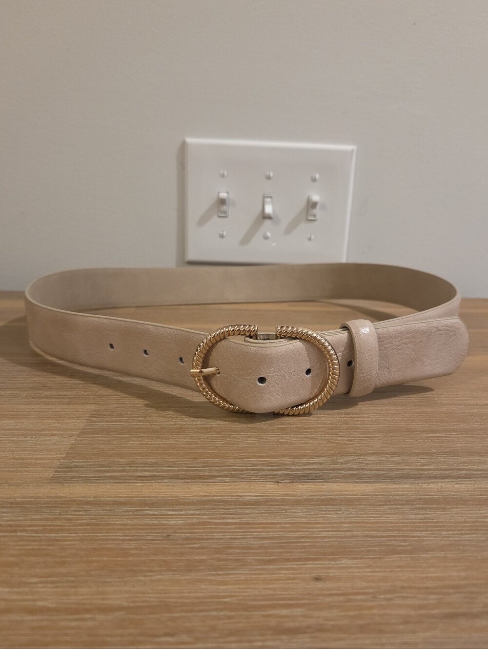 Vince Camuto Nude Belt Gold Ornate Buckle Western Equestrian
